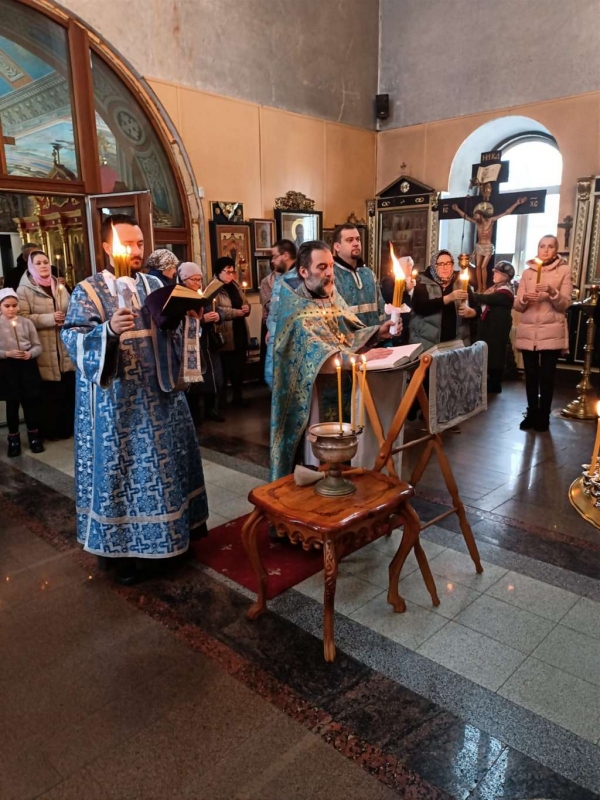 15 февраля в Покровском храме с. Жестылево прошёл Праздник Сретения Господня.