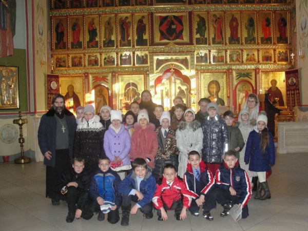 Паломническая поездка в Николо-Пешношский монастырь средней школы п. Рыбное.