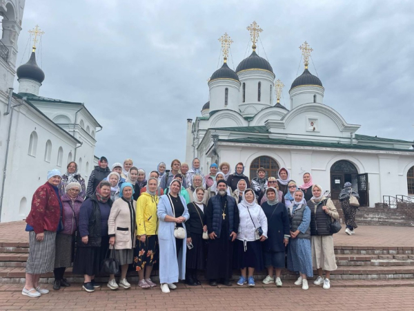 С 29 по 30 августа от Покровского храма с. Жестылево совершилась паломническая поездка в Дивеево и г. Муром.