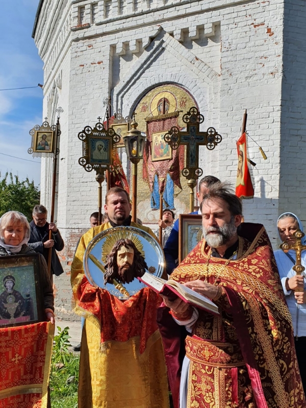 11 сентября в Покровском храме с. Жестылево прошёл Престольный Праздник Усекновение Главы Иоанна Крестителя.