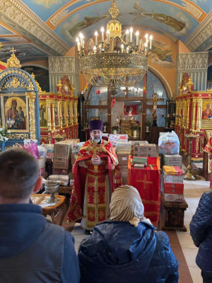 Сбор продуктов и необходимых вещей для воинов С.В.О.