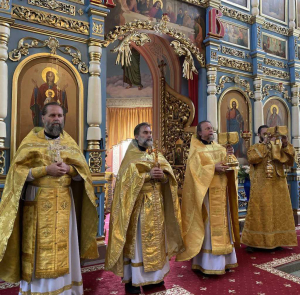 Богослужение посвящённое дню памяти святой Равноапостольной княгини Ольге и поминовению настоятеля Храма архимандрита Бориса Петрухина.