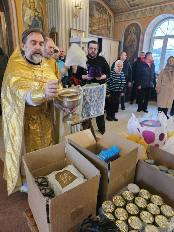 15 декабря в Покровском храме с. Жестылево было совершено освящение машины пикап для С.В.О.