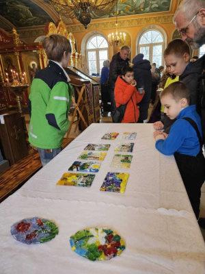 2 марта в Покровском храме с. Жестылево прошел конкурс работ мозаики из цветного стекла.