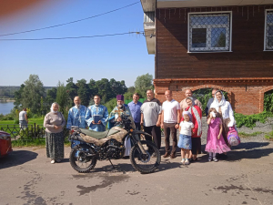 31 августа в Покровском храме с. Жестылево был освящён тактический мотоцикл для отправки в зону С.В.О.